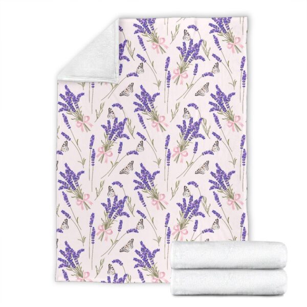 Lavender Floral Print Pattern Blanket